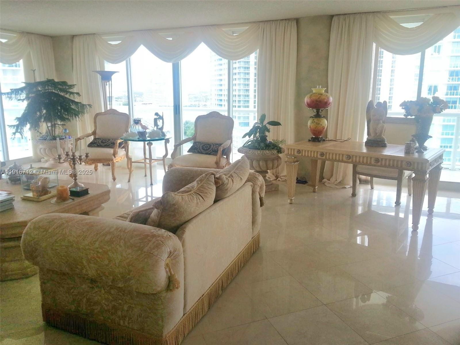 16400 Collins Avenue 1246 — photo 7