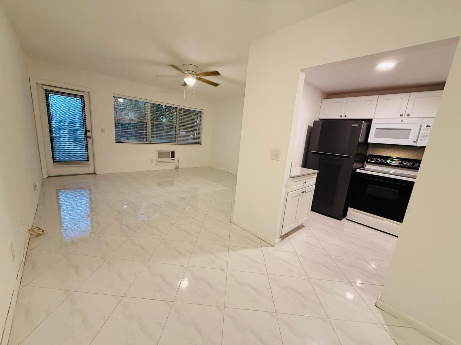 198 Salisbury I — photo 10