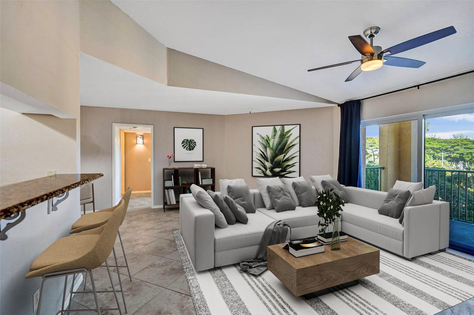 103 Yacht Club Way 307, Hypoluxo, FL 33462