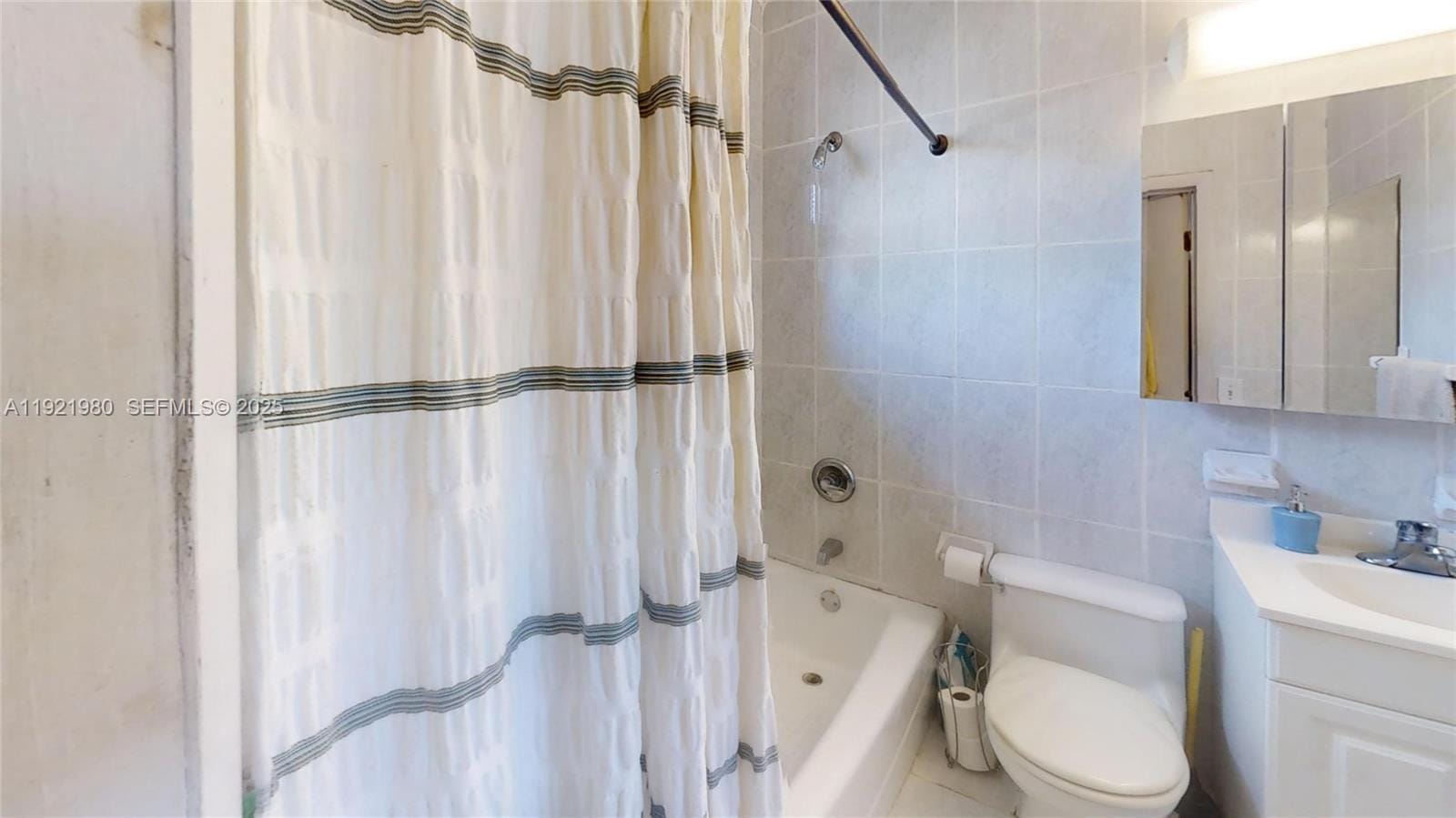 13040 NW 13th Avenue, North Miami, FL 33167 photo 23