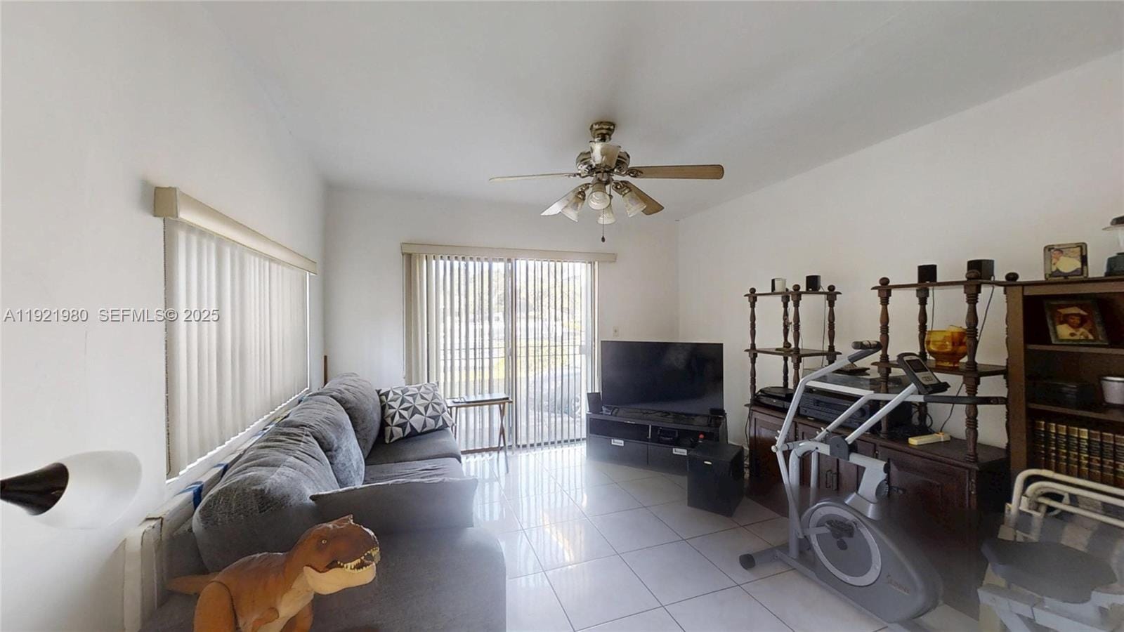 13040 NW 13th Avenue, North Miami, FL 33167 photo 10