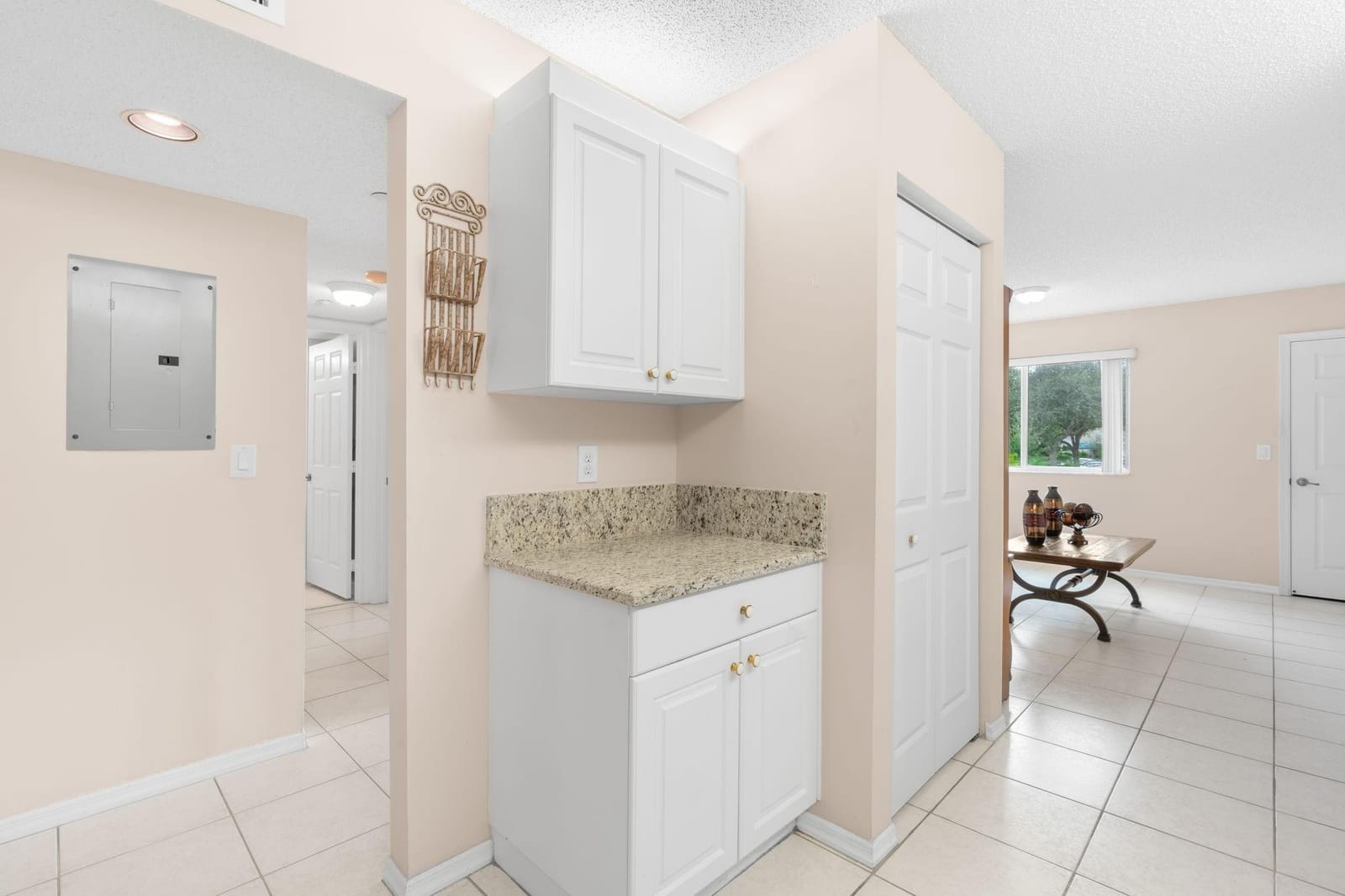 7763 Southampton Terrace 215 — photo 7