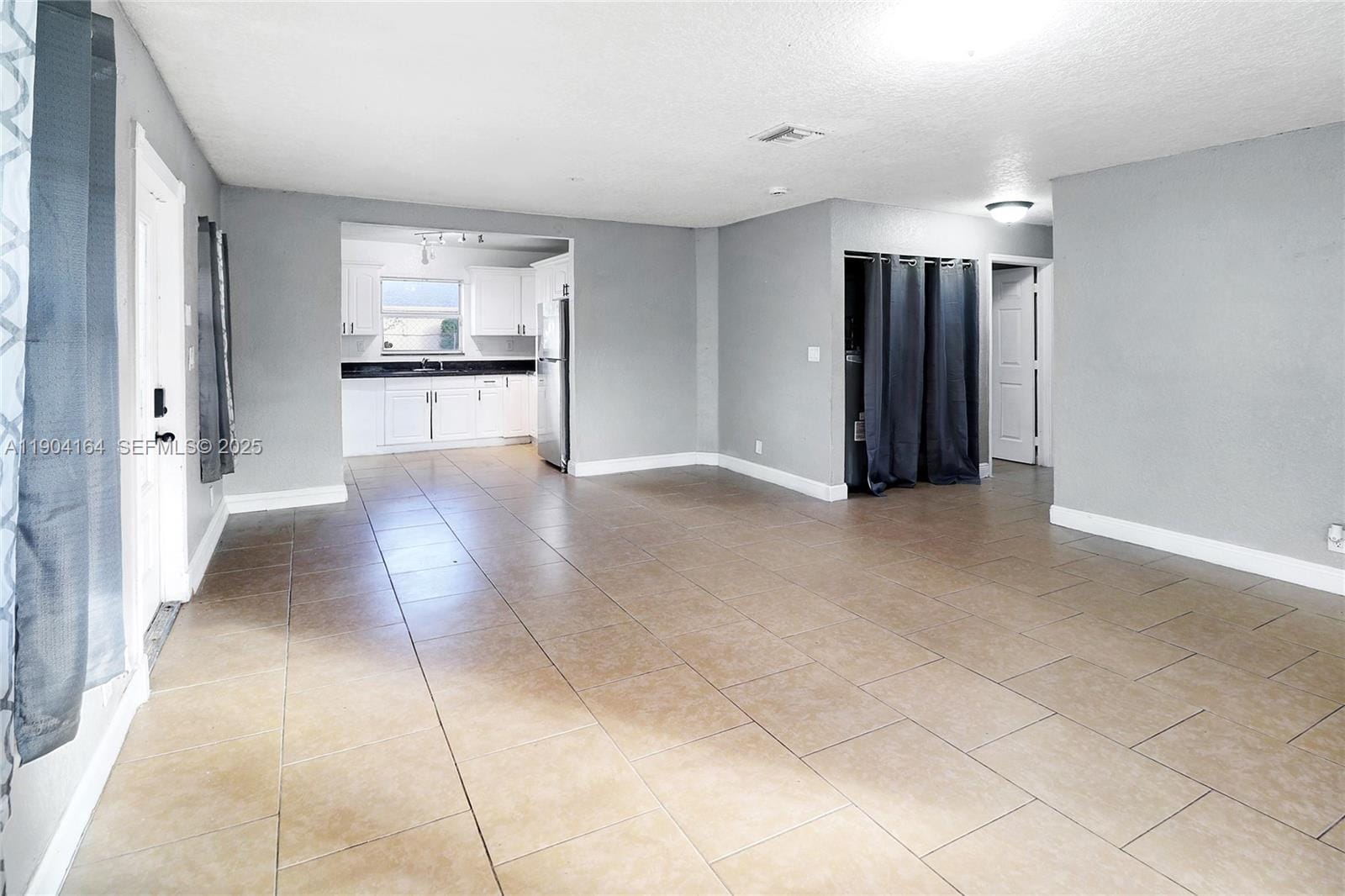 1722 NW 8th Court — photo 6