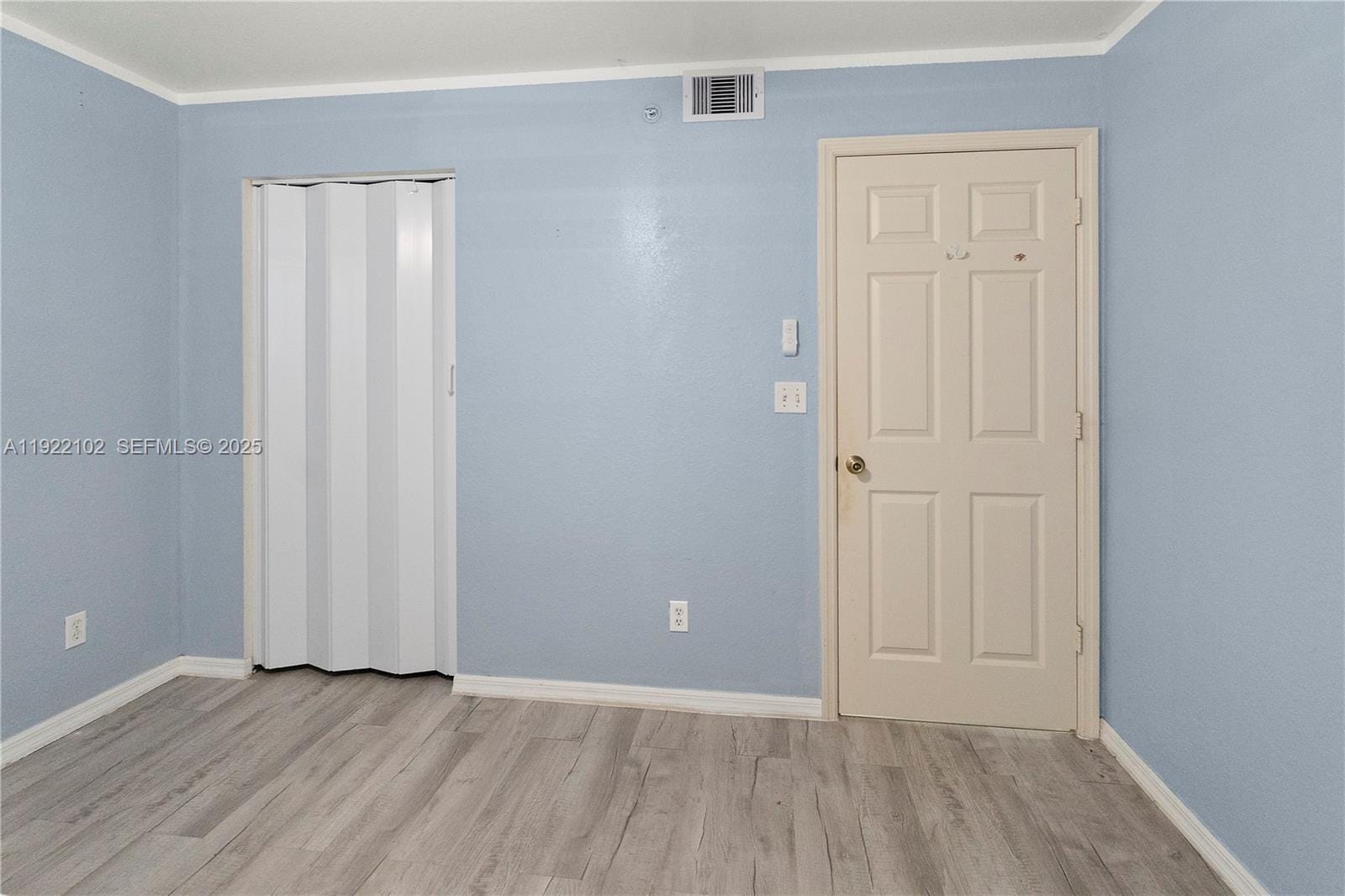 9610 Victoria Lane D202 — photo 10