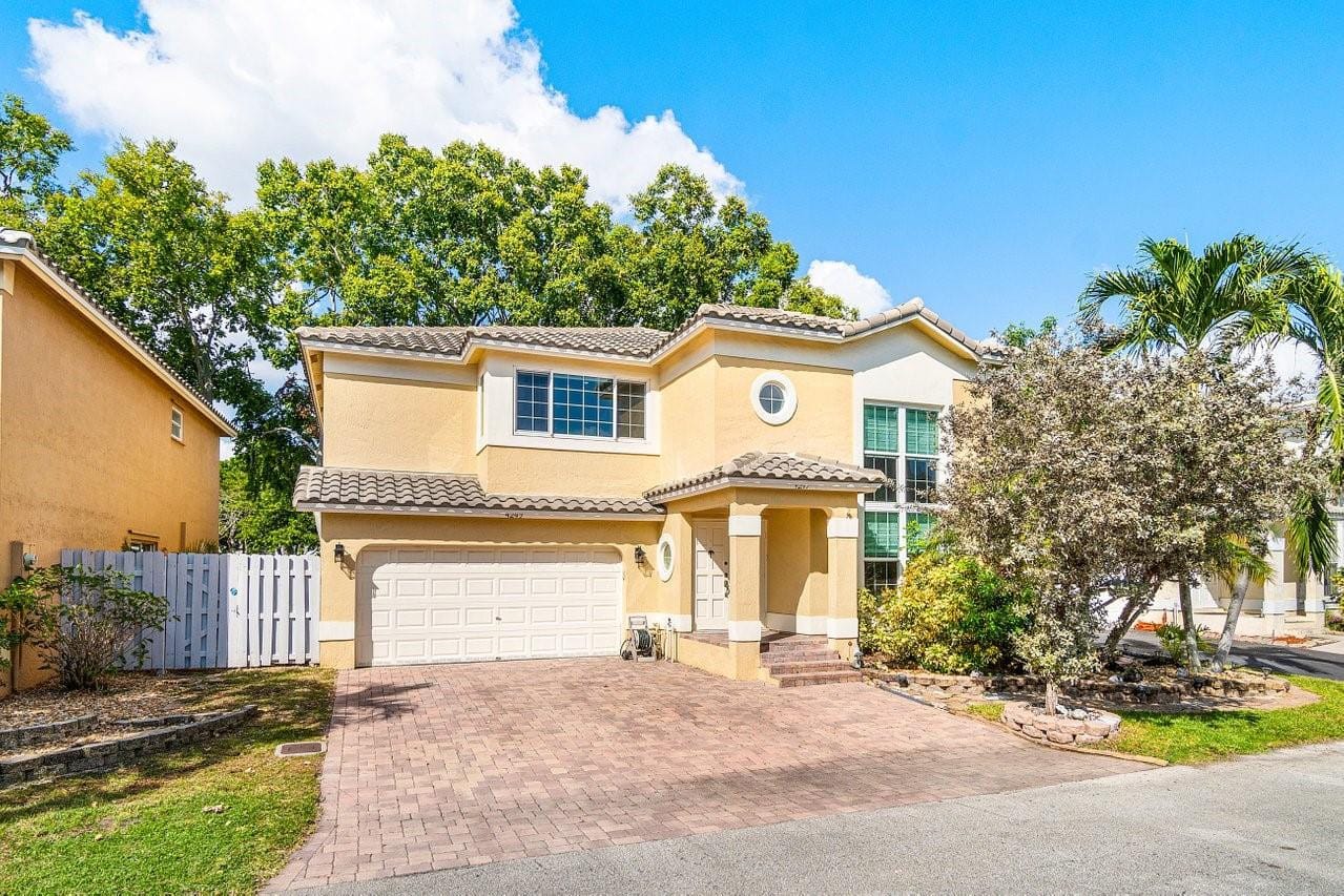 4247 NW 57th Drive, Coconut Creek, FL 33073