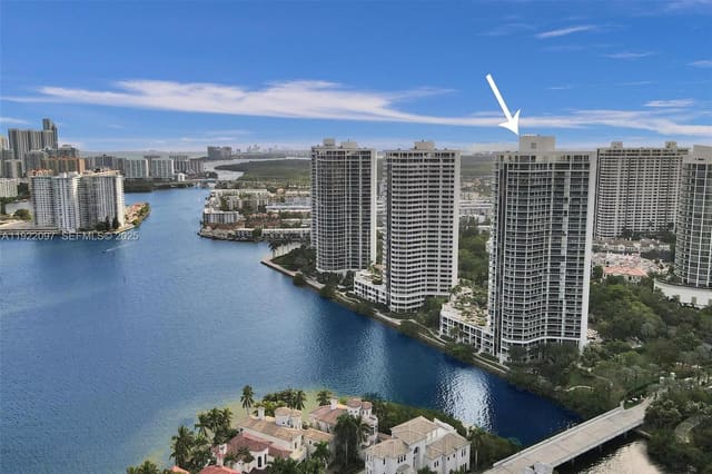 4000 Island Boulevard 1007, sold in 4000 Isl Blvd Williams Is, Aventura, FL