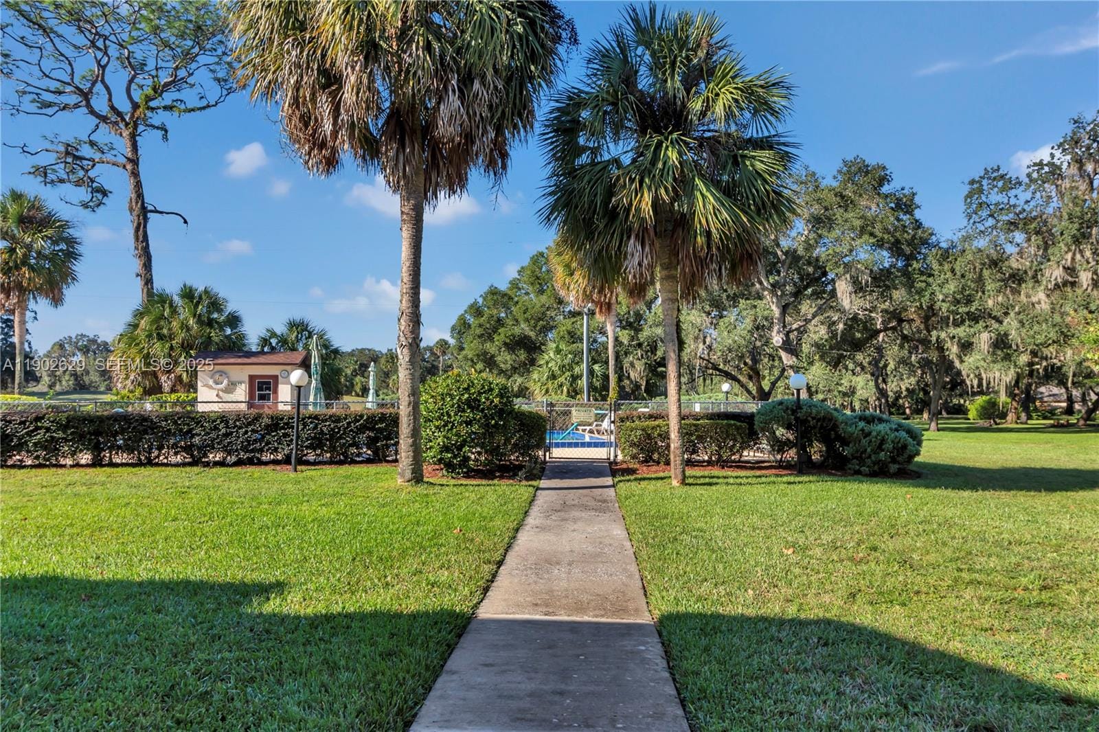 737 Midway Drive B, Ocala, FL 34472