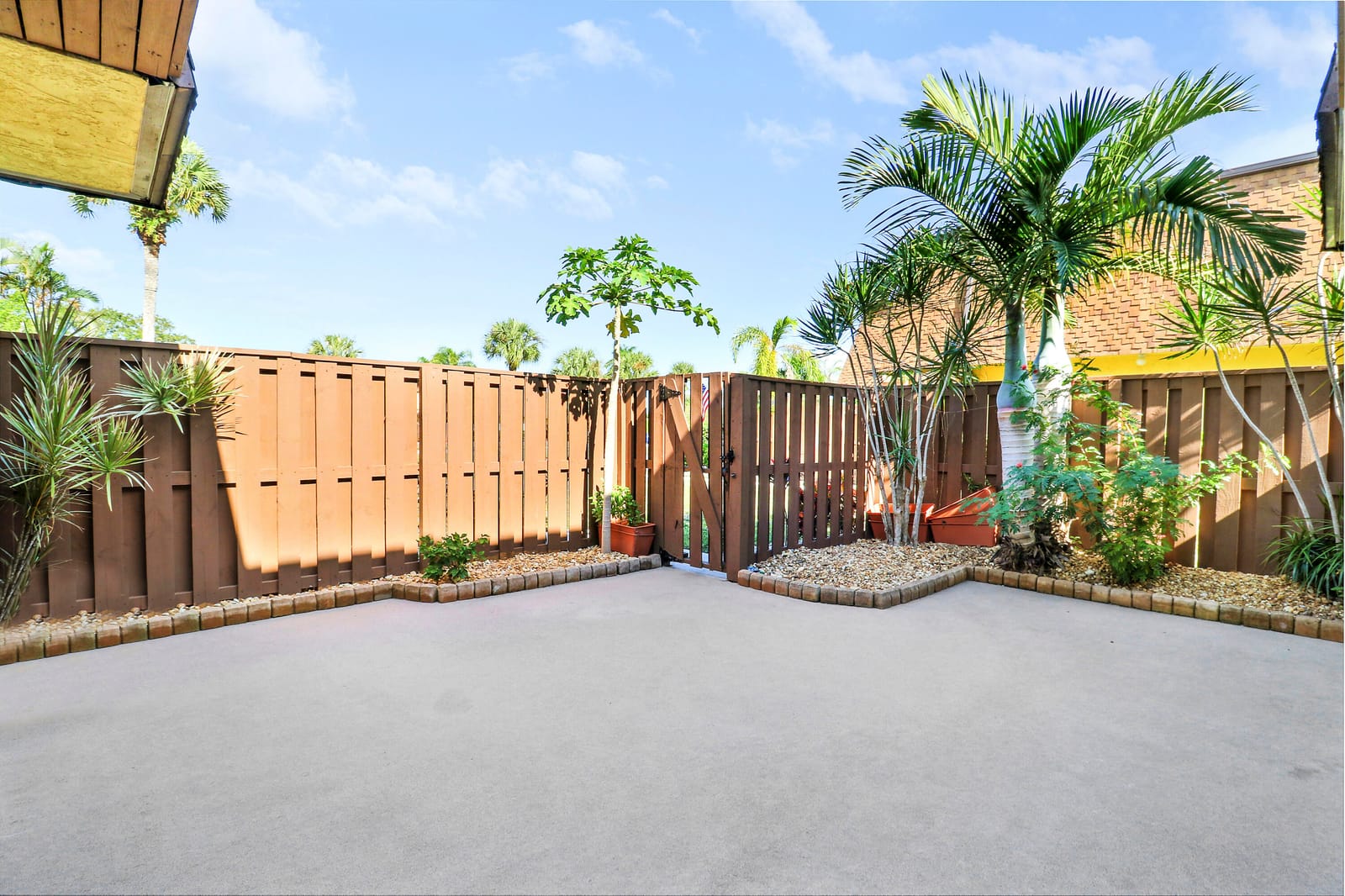 110 N Delaware Boulevard 16d, Jupiter, FL 33458 photo 3