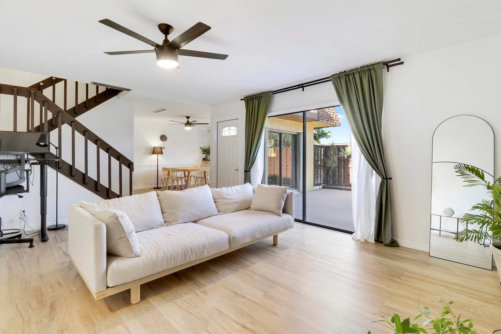 110 N Delaware Boulevard 16d, Jupiter, FL 33458 photo 7