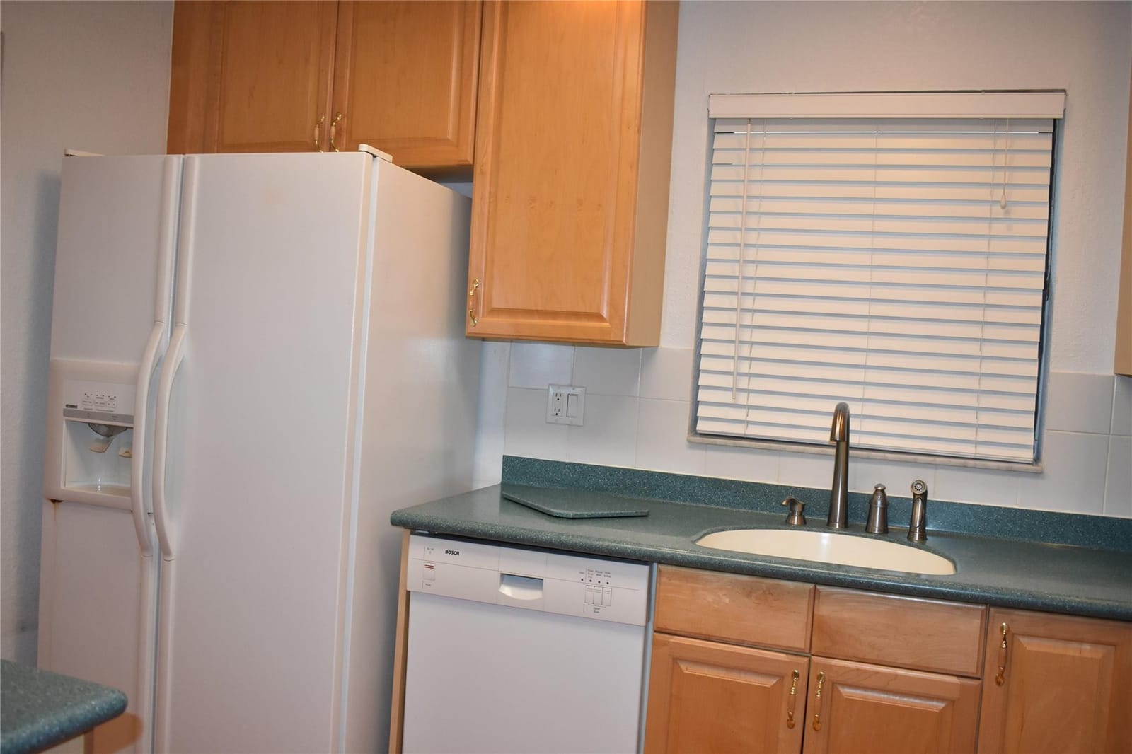 2377 SW 16th Drive — photo 9