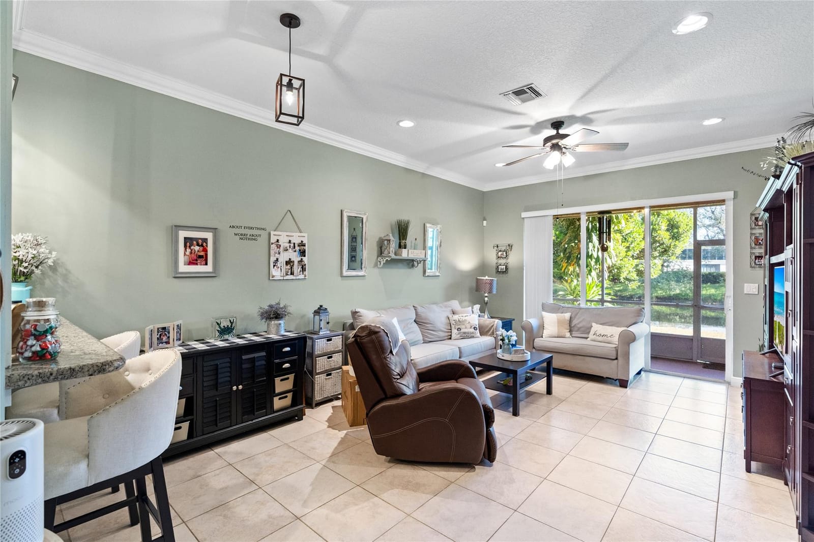 3342 Lakeside Drive 3342 — photo 3
