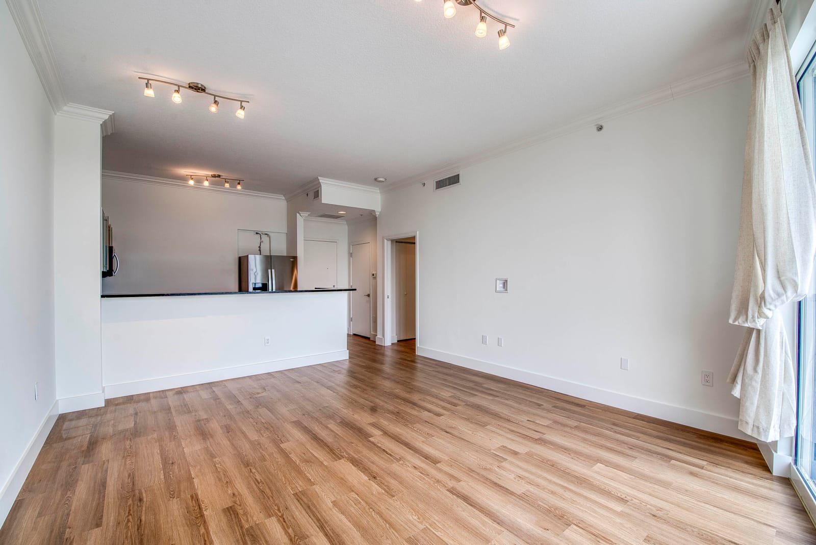 1551 N Flagler Drive Ph8, West Palm Beach, FL 33401 photo 14