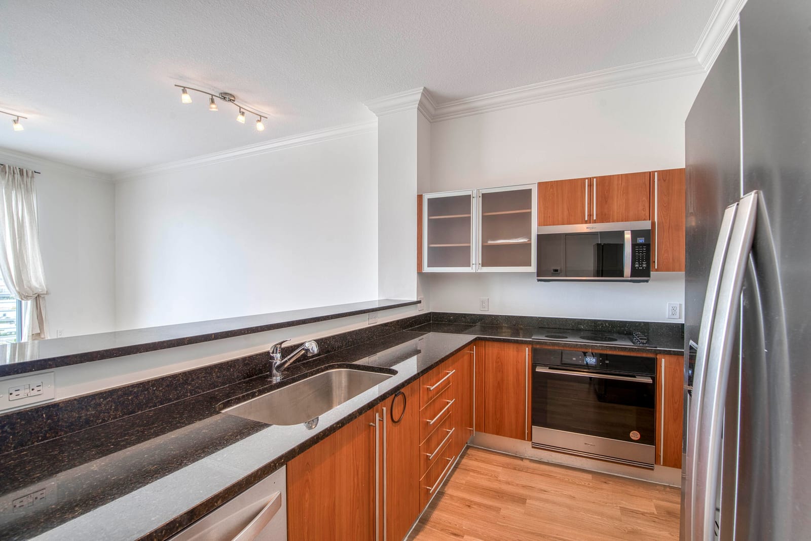 1551 N Flagler Drive Ph8, West Palm Beach, FL 33401 photo 15