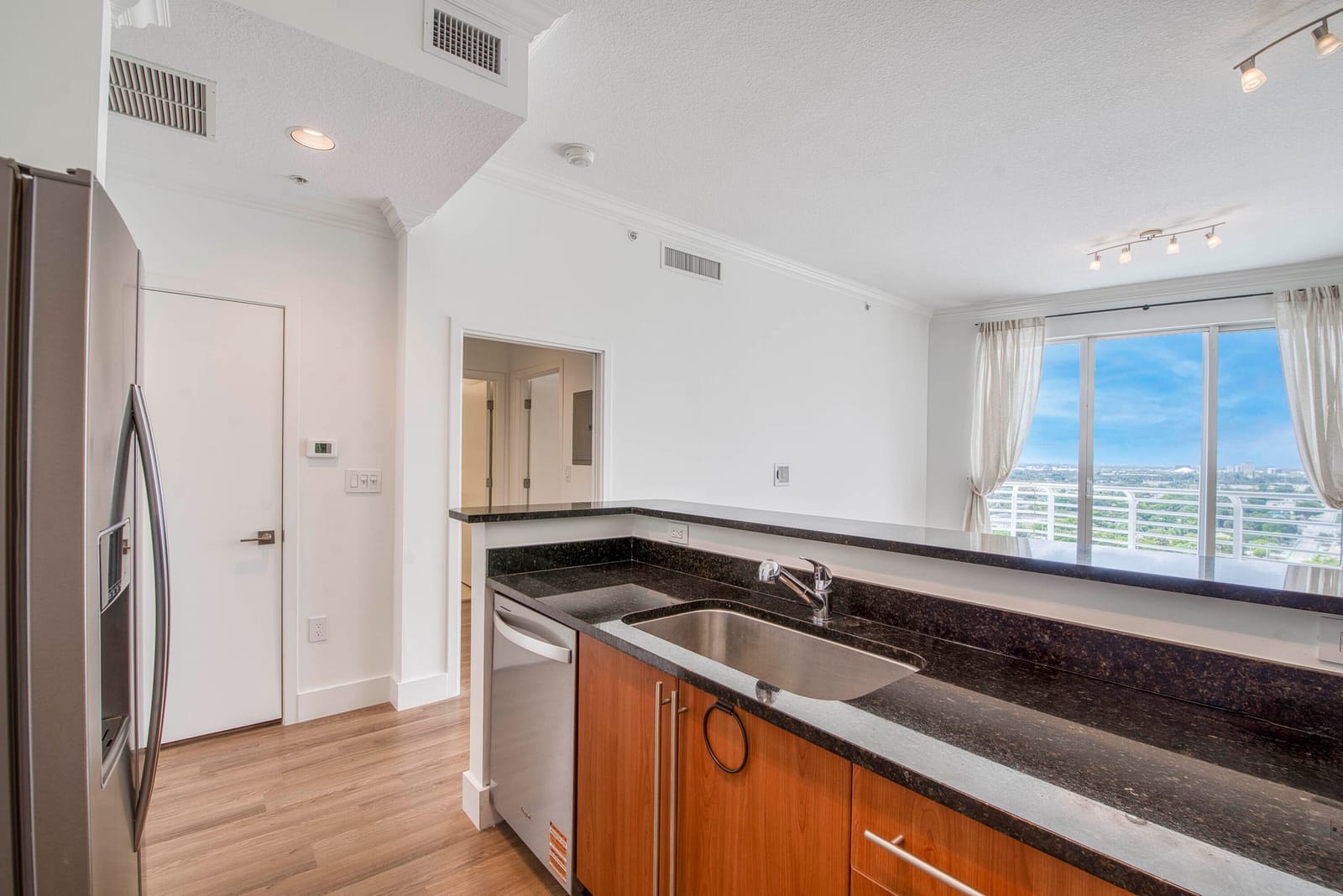 1551 N Flagler Drive Ph8, West Palm Beach, FL 33401 photo 17