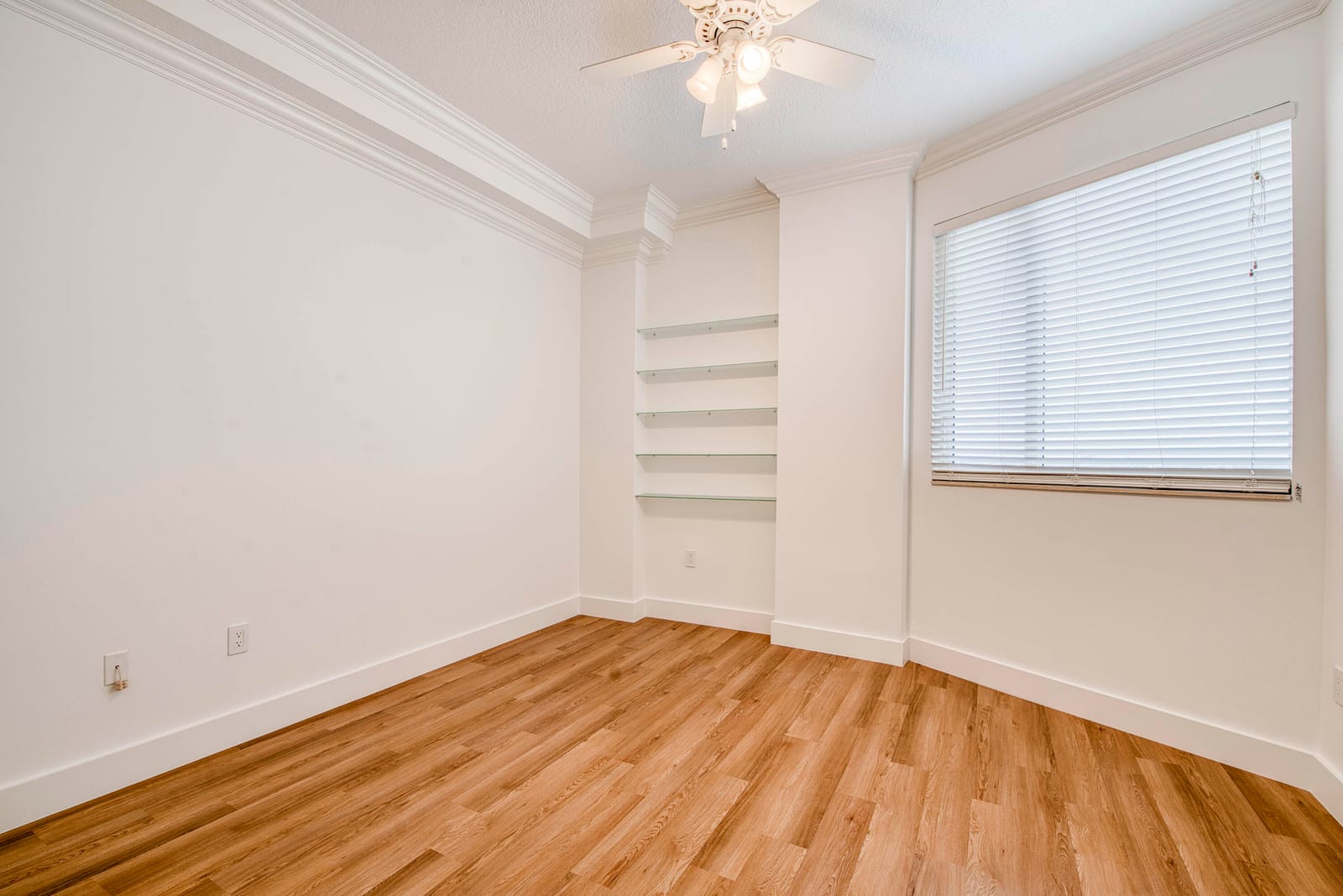 1551 N Flagler Drive Ph8, West Palm Beach, FL 33401 photo 18