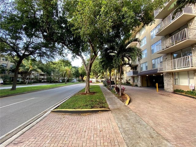 1805 Sans Souci Boulevard 403, sold in Bayview Palms Condo, North Miami, FL