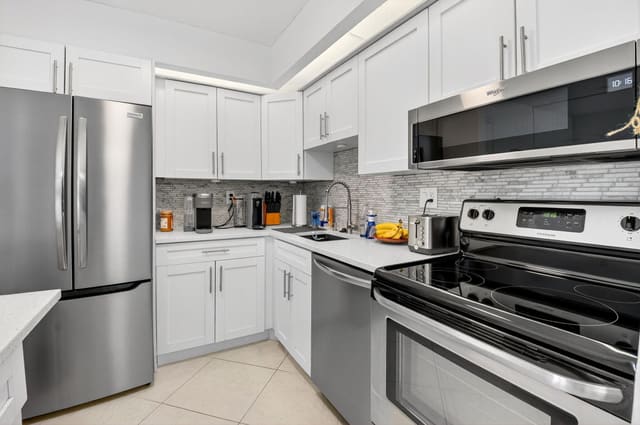 15492 Lakes Of Delray Boulevard 106, sold in Witney A And B Condo, Delray Beach, FL