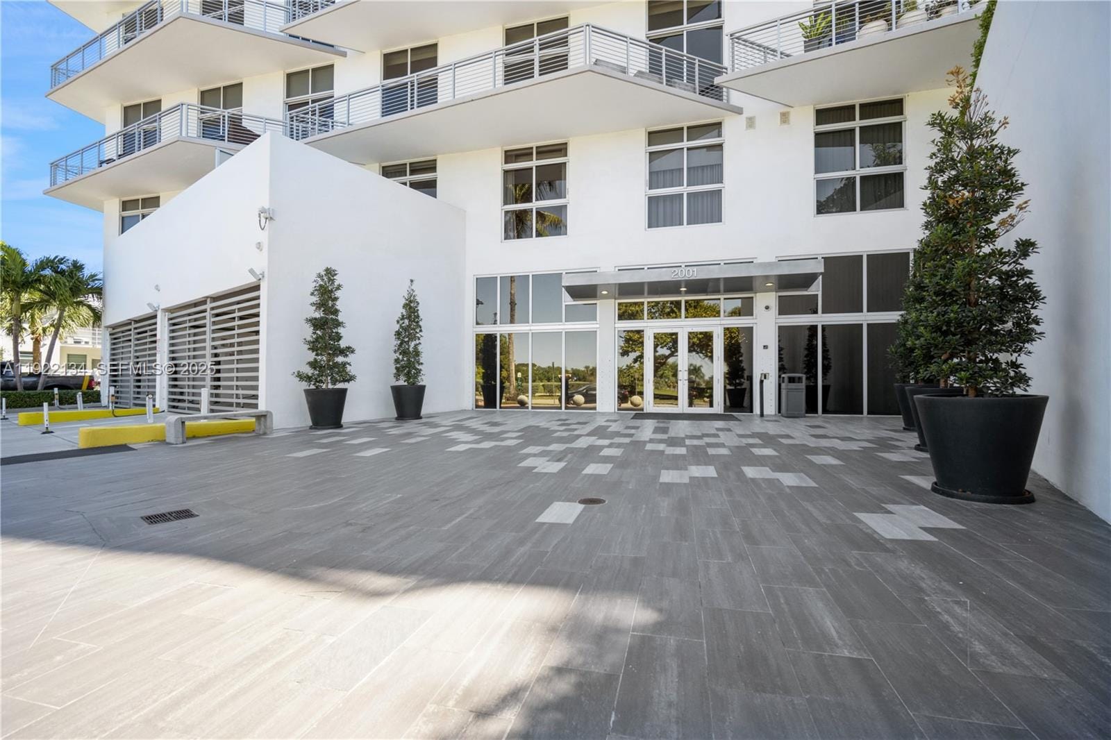 2001 Meridian Avenue 512, Miami Beach, FL 33139 photo 28