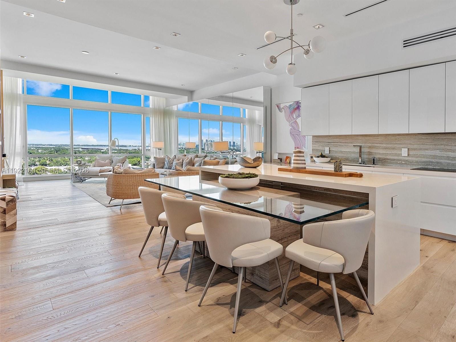 102 24th Street PH1613, Miami Beach, FL 33139 photo 11