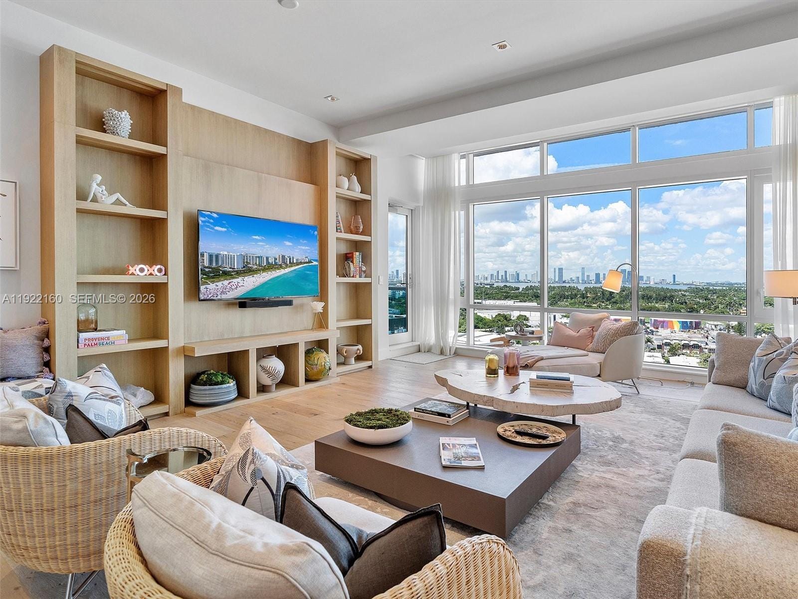 102 24th Street PH1613, Miami Beach, FL 33139 photo 3