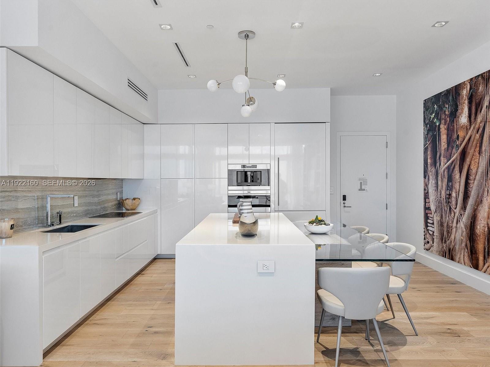 102 24th Street PH1613, Miami Beach, FL 33139 photo 25
