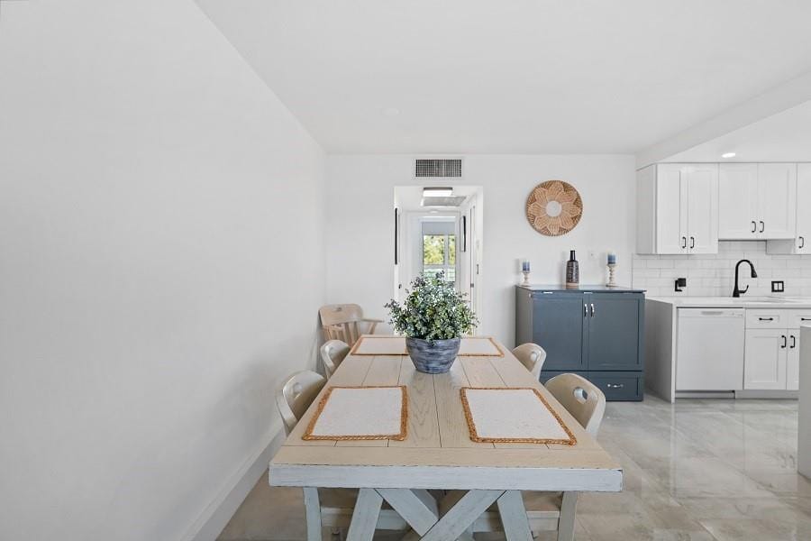 4701 Martinique Drive H4 — photo 12