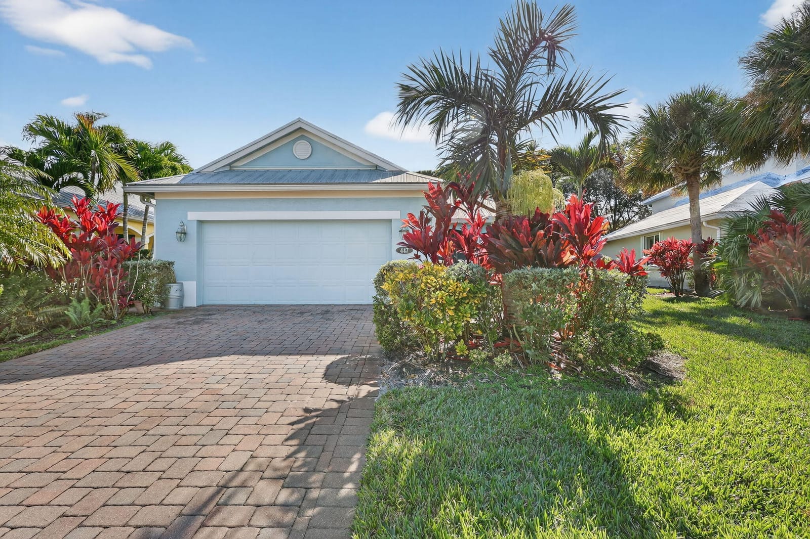 447 11th Square SW, Vero Beach, FL 32962 photo 2
