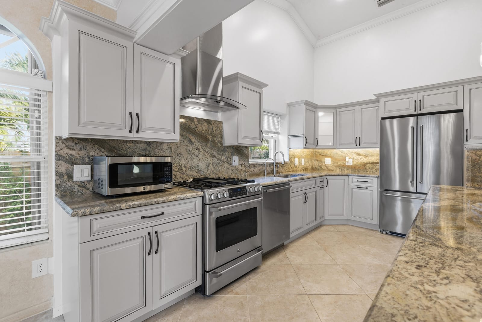 233 NE Sagamore Terrace, Port St. Lucie, FL 34983 photo 15