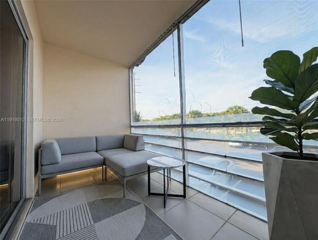 3081 NW 47th Terrace 202, sold in Lauderdale Oaks, Lauderdale Lakes, FL