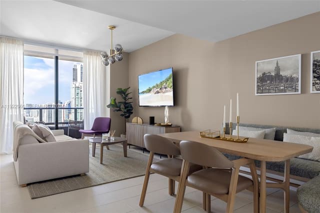 159 NE 6th Street 3209, Gale Residences, Miami, FL