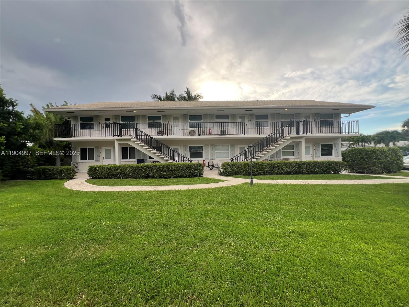 108 Bravado Lane 8, Palm Beach Shores, FL 33404, Palm Beach Shores