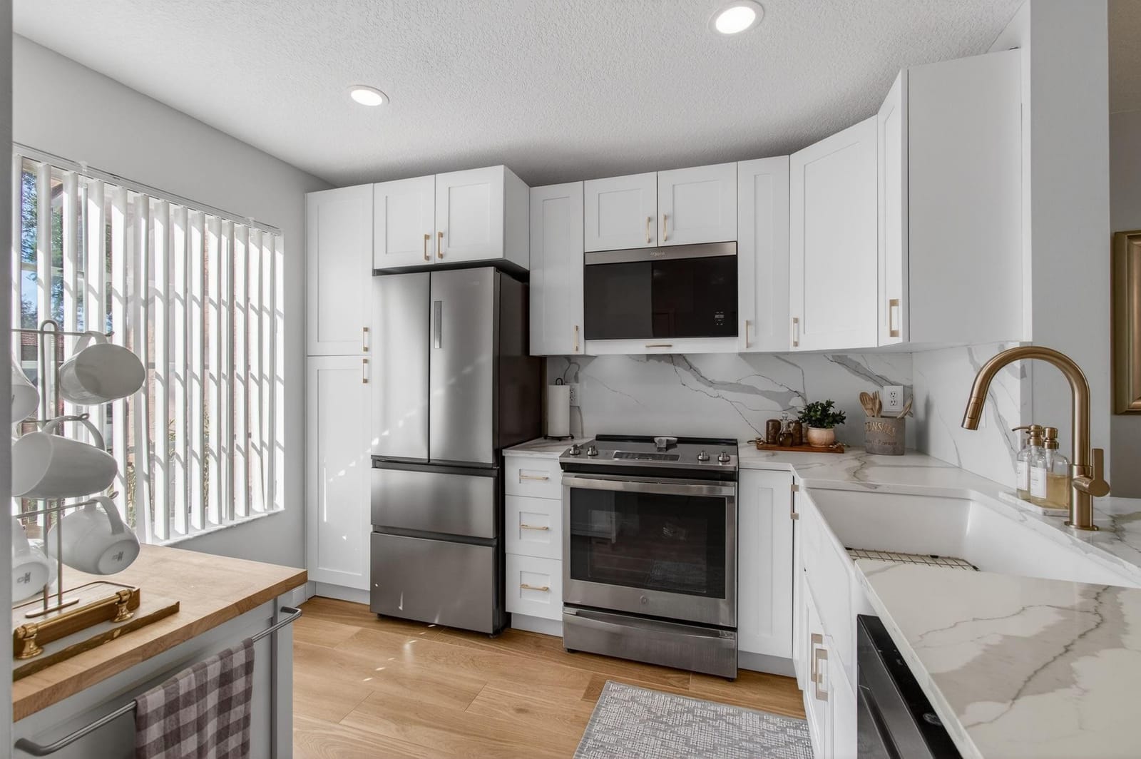 9832 Kamena Circle — photo 9
