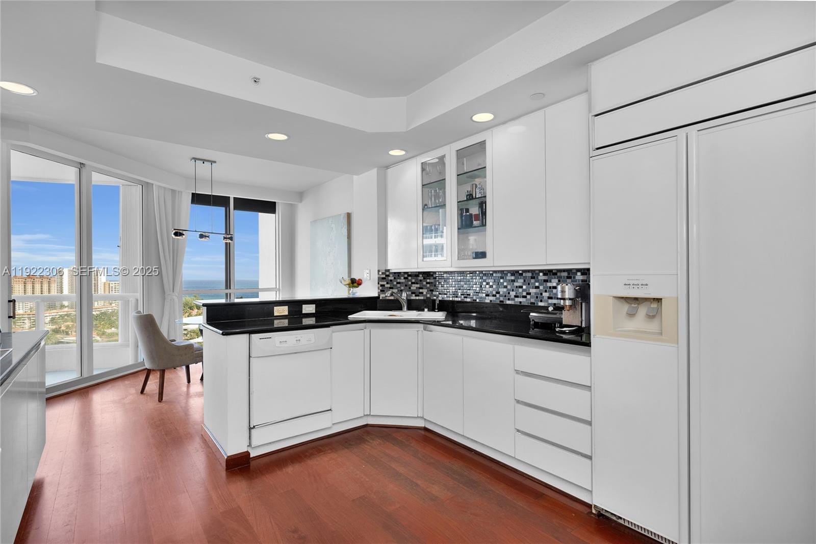 21050 Point Place 2001, Aventura, FL 33180 photo 27