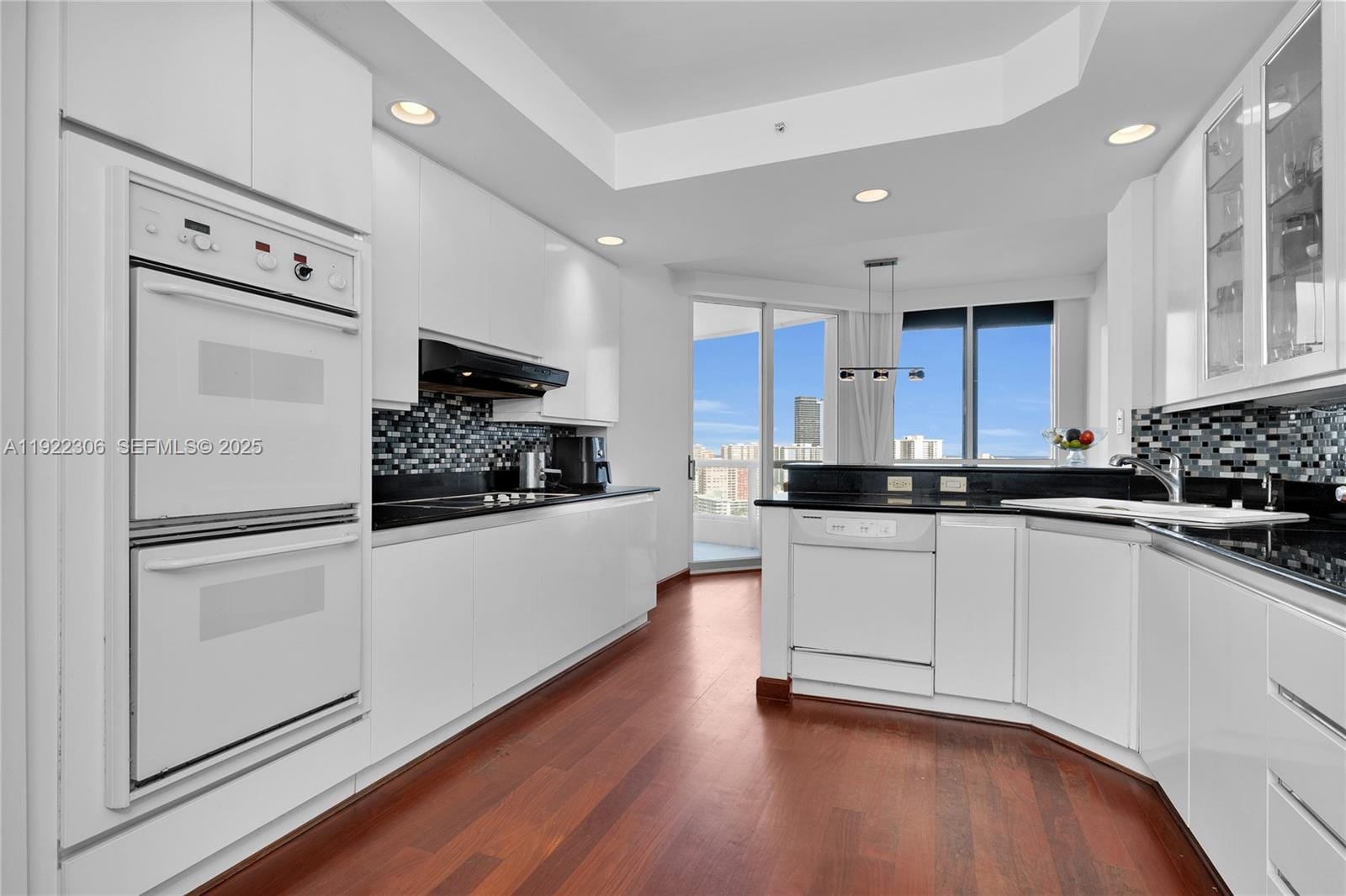 21050 Point Place 2001, Aventura, FL 33180 photo 30