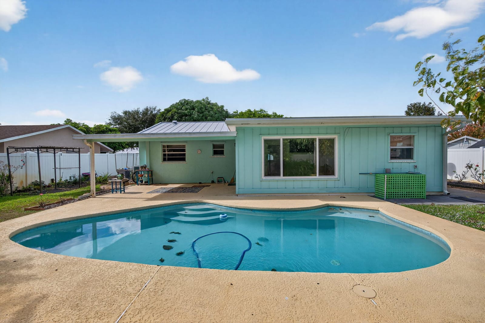 8675 SE Keathley Court — photo 4