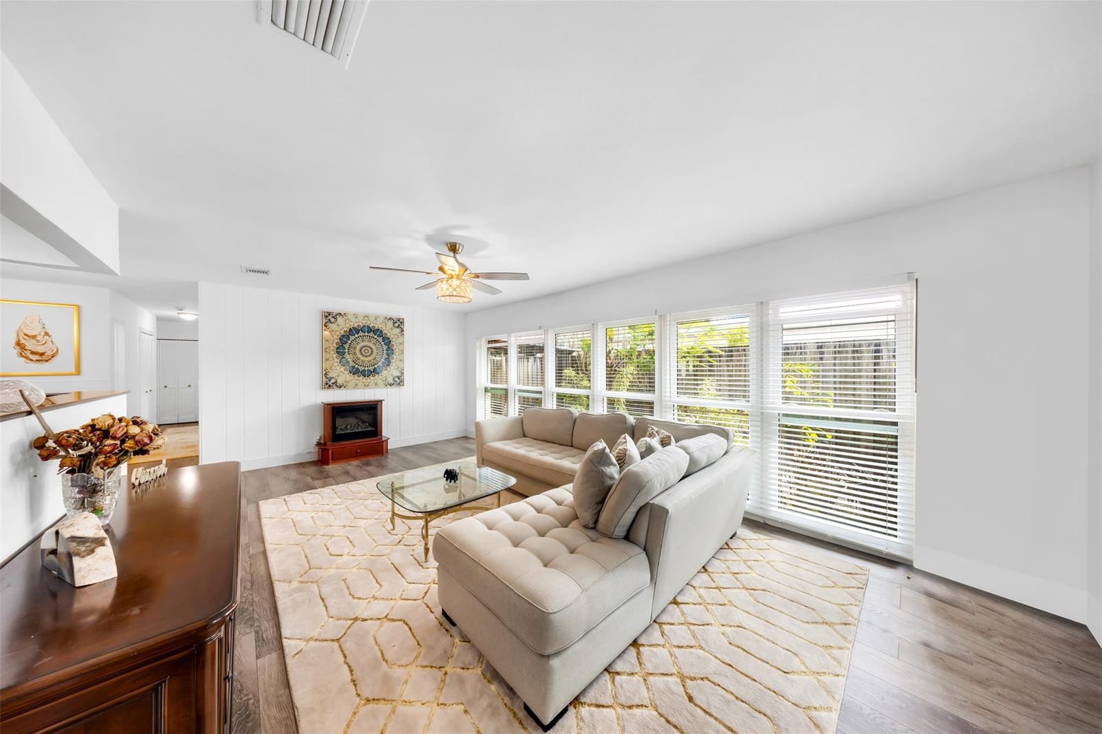 2133 Coral Gardens Drive, Wilton Manors, FL 33306