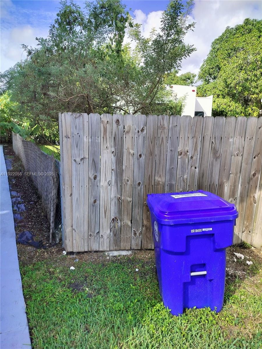 7 No Address — photo 6