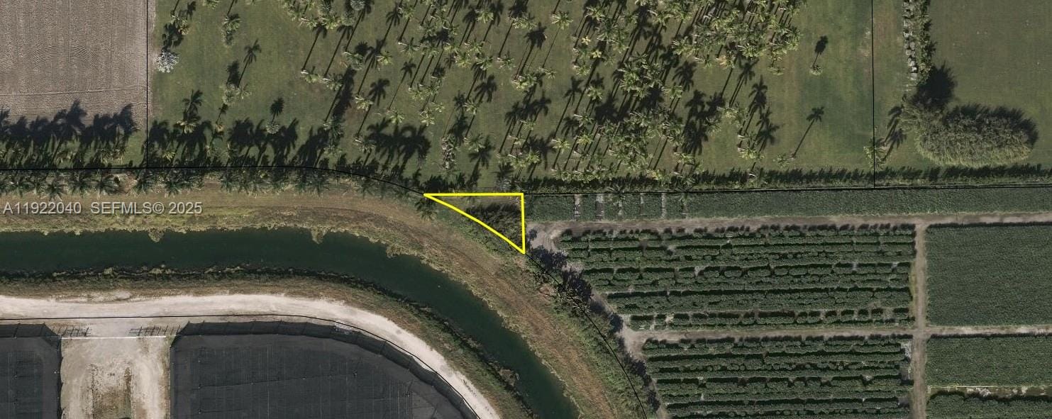 5 No Address, Miami, FL 33187
