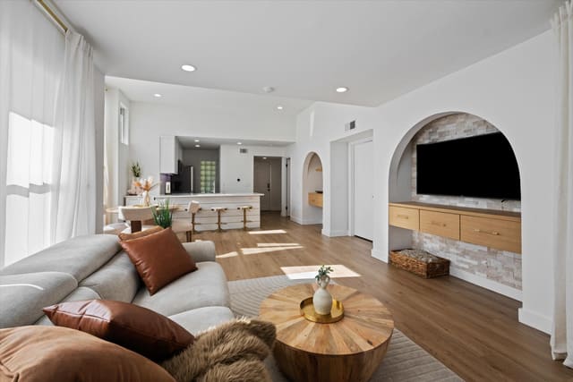 4879 Via Palm Lakes 622, sold in Palm Lake Condo, West Palm Beach, FL