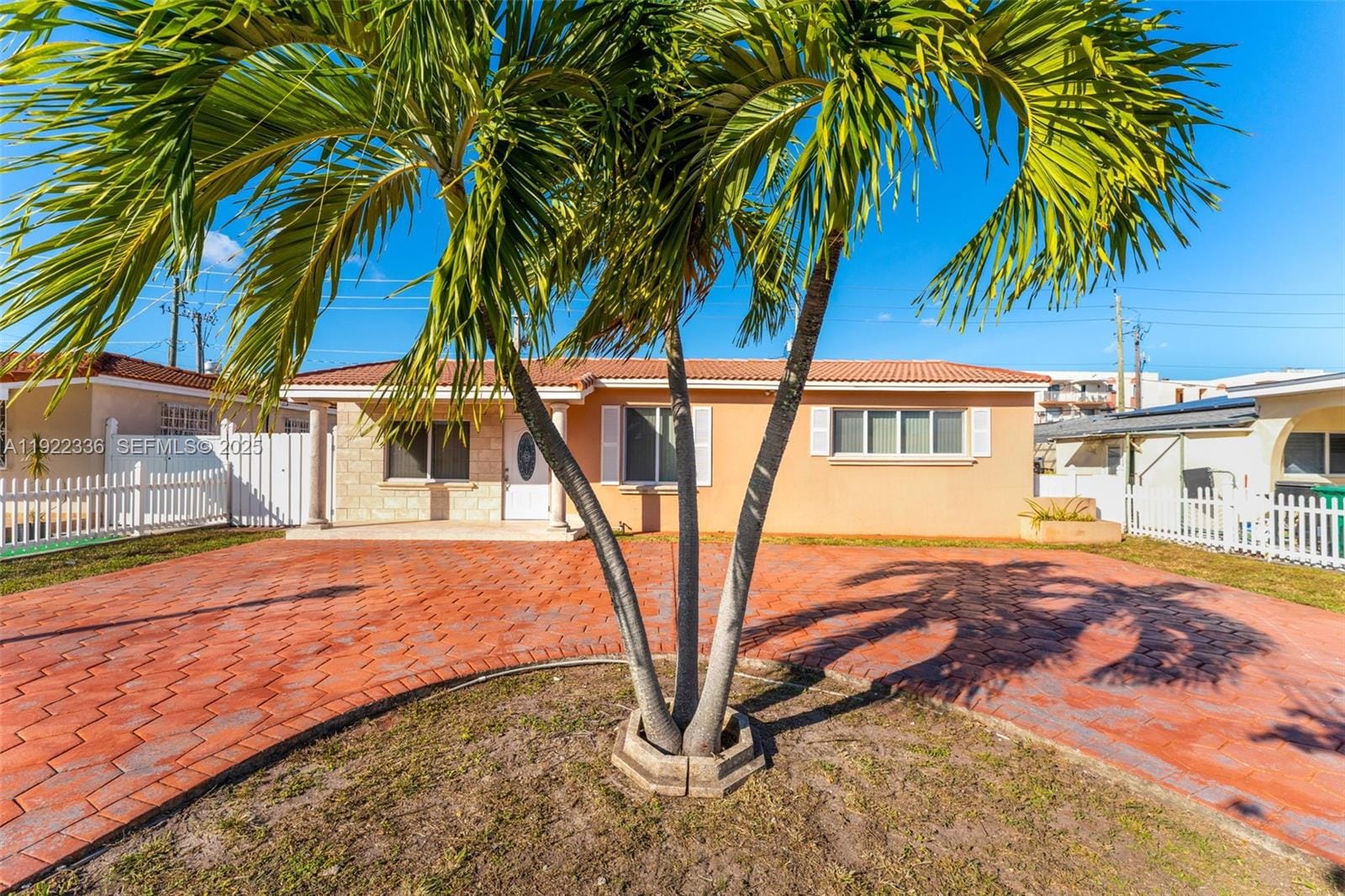 6841 SW 1st Street, Miami, FL 33144 photo 3