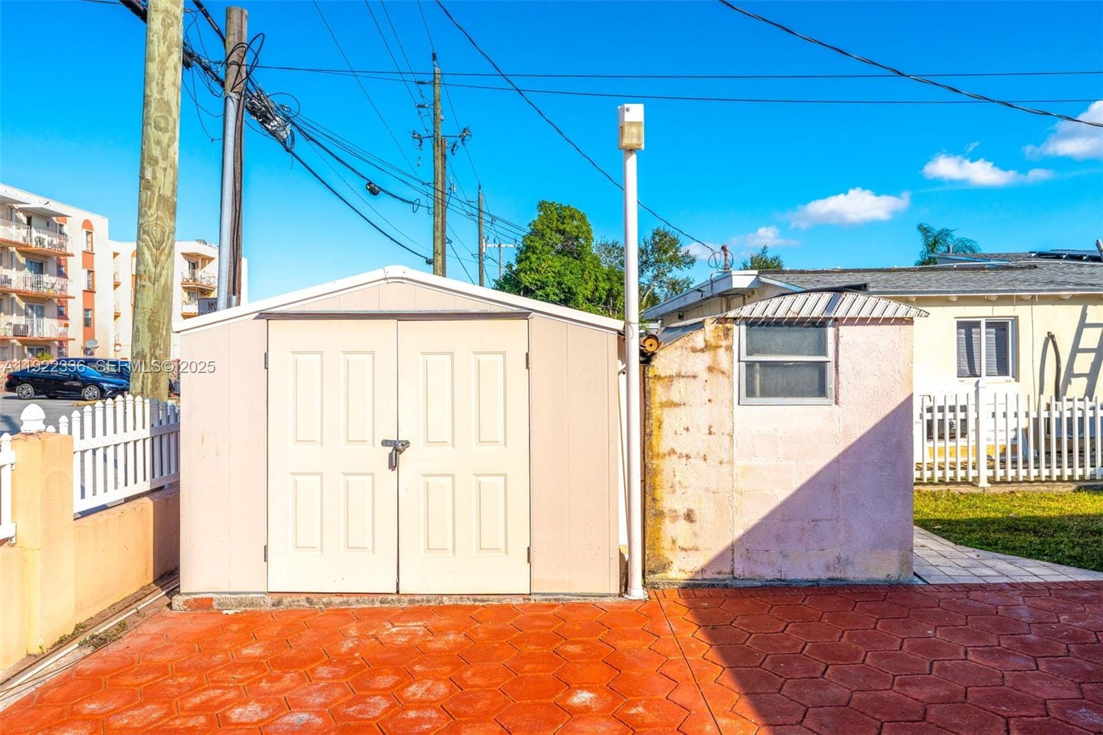 6841 SW 1st Street, Miami, FL 33144 photo 23