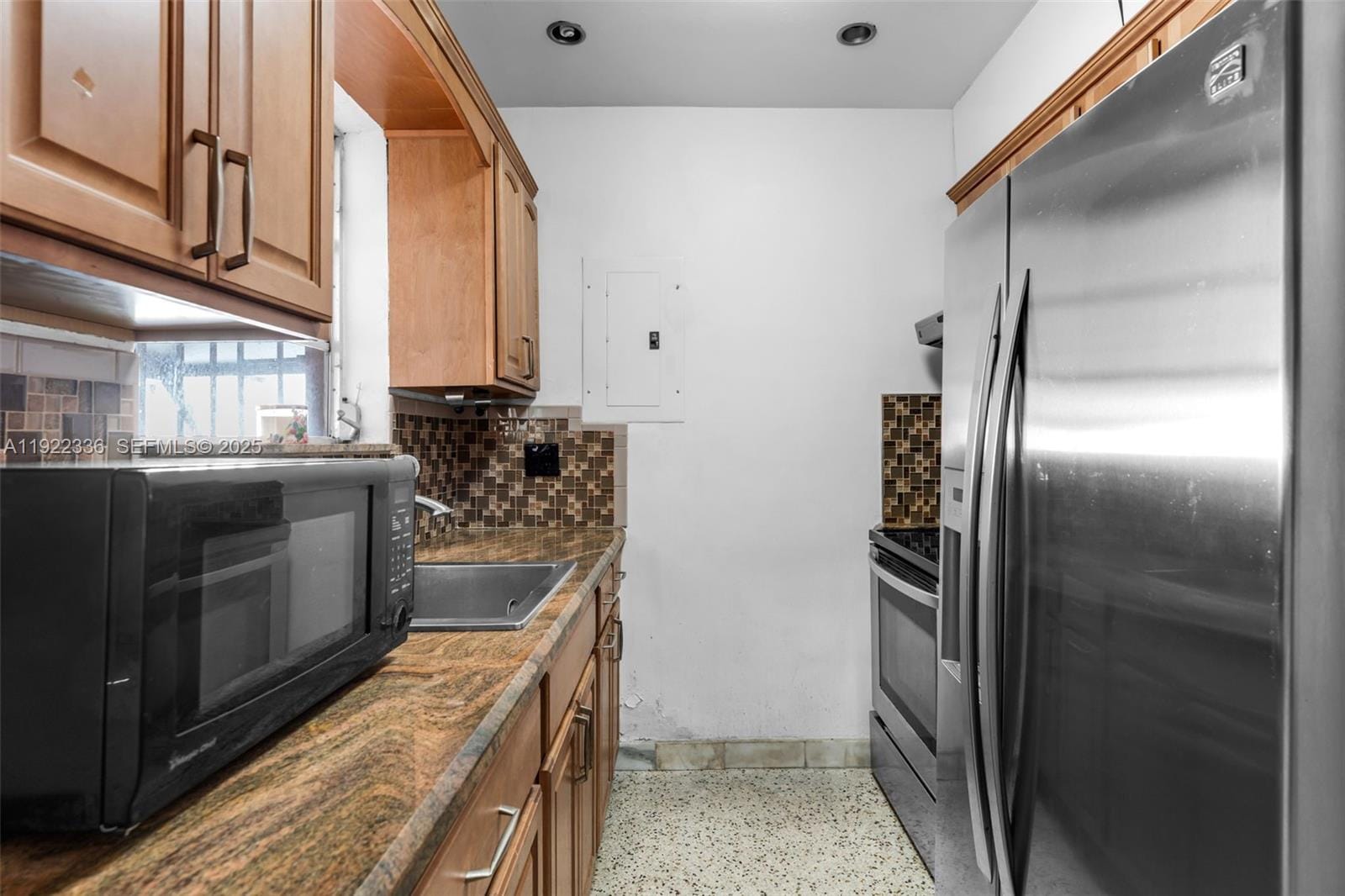 6841 SW 1st Street, Miami, FL 33144 photo 7