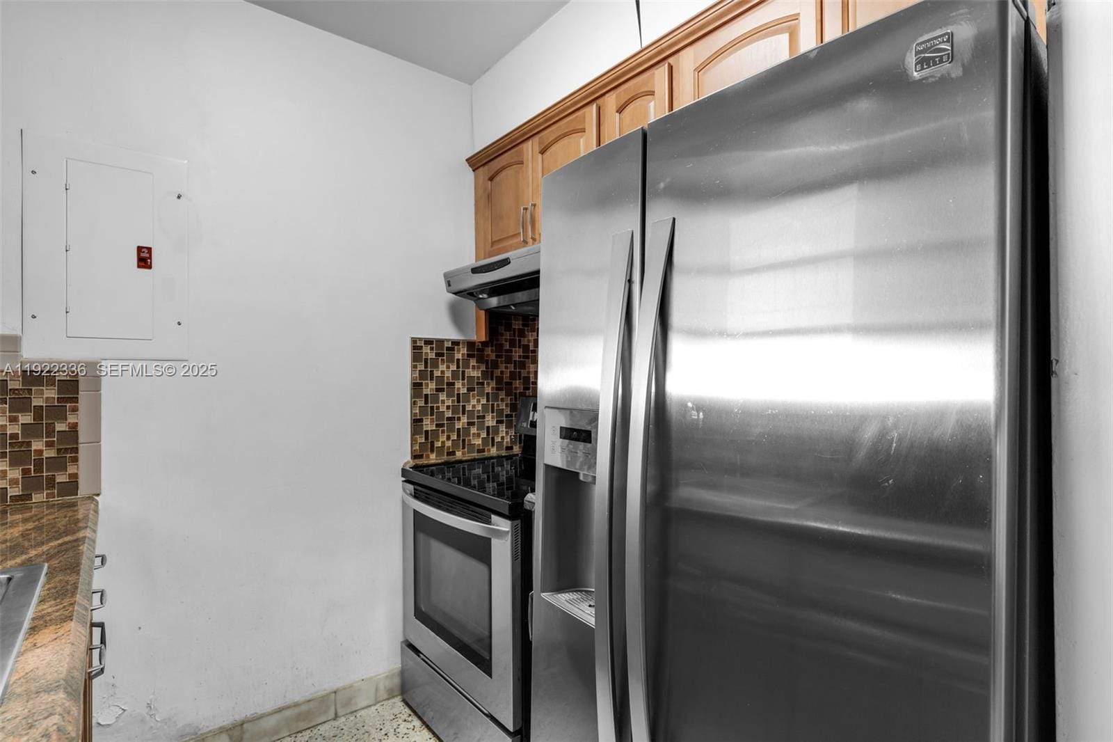 6841 SW 1st Street, Miami, FL 33144 photo 8