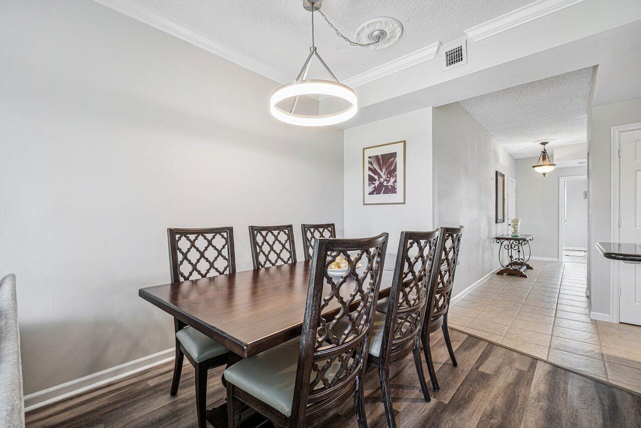 2040 Greenview Shores Boulevard 223, Wellington, FL 33414 photo 7