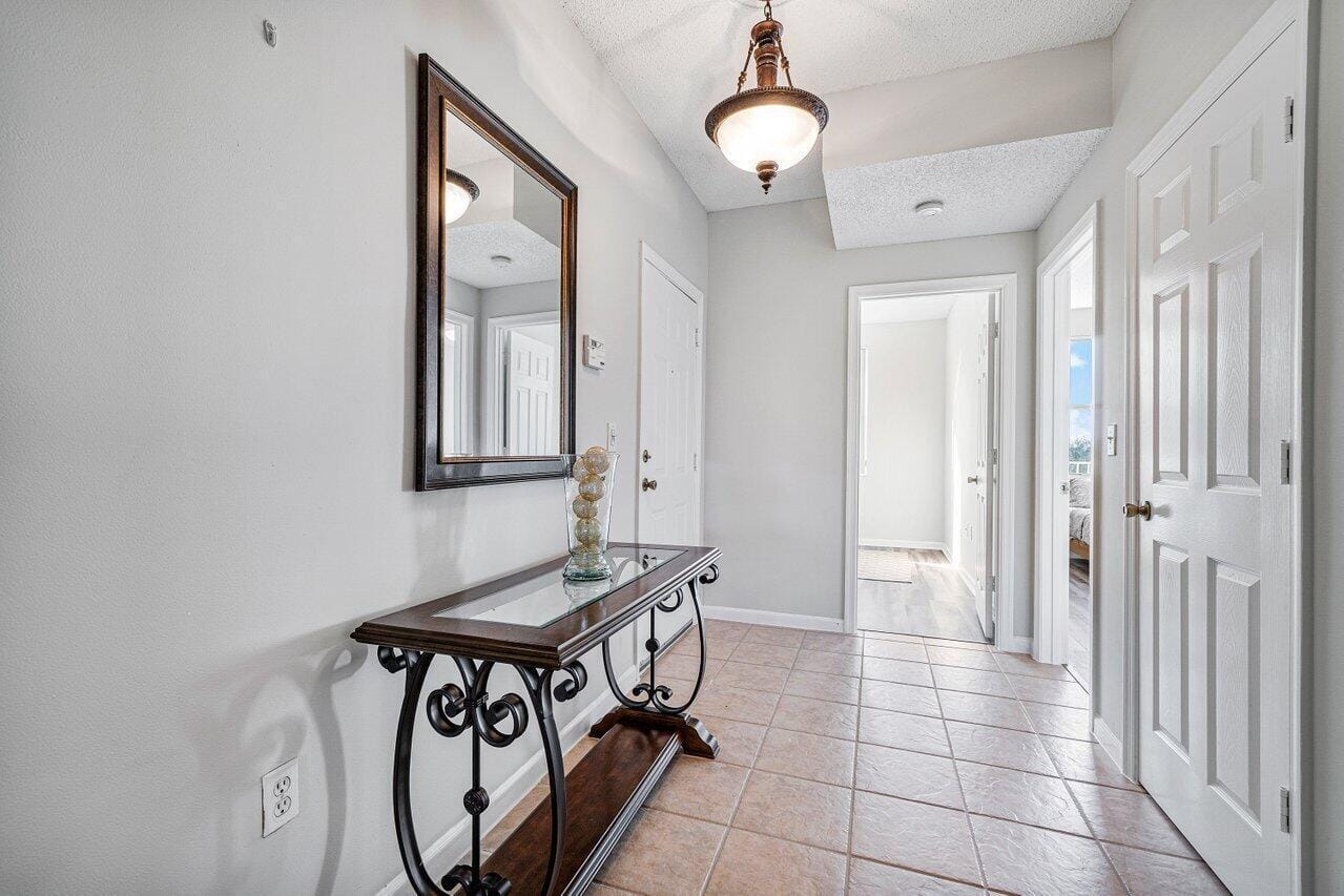 2040 Greenview Shores Boulevard 223, Wellington, FL 33414 photo 9
