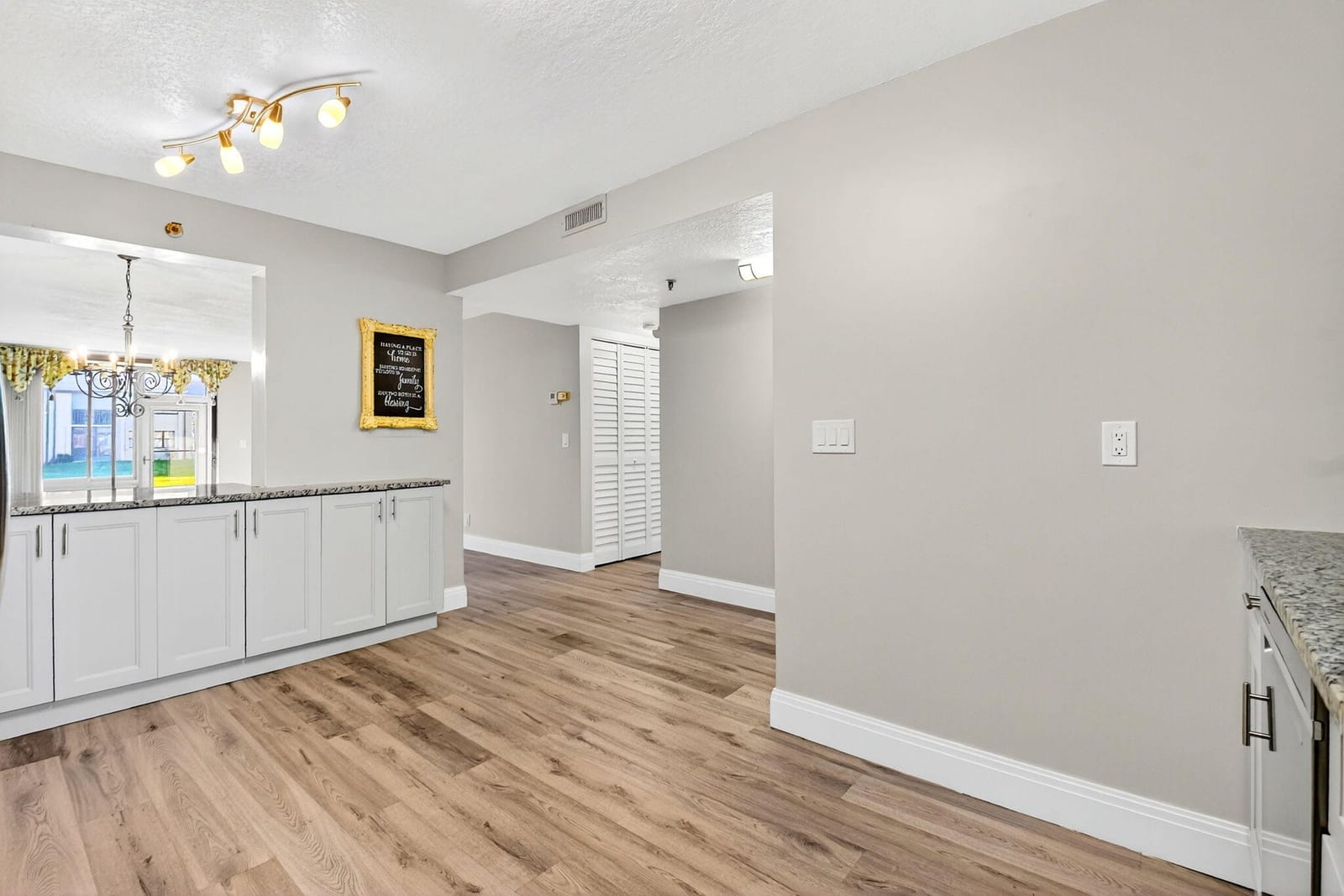 7770 Tahiti Lane 105, Lake Worth, FL 33467 photo 19
