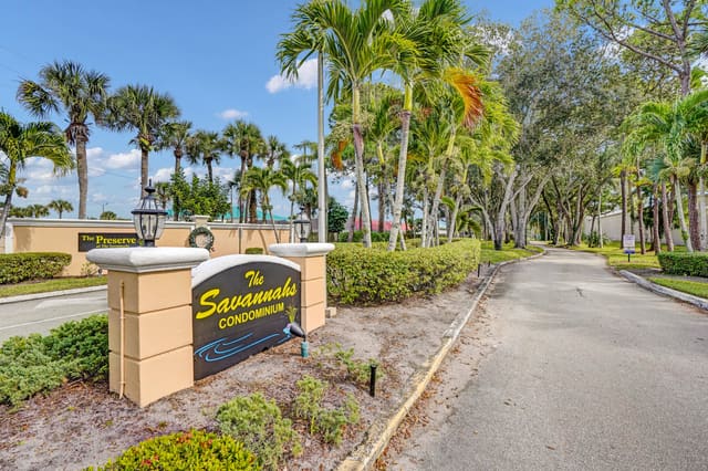 1734 Lakefront Boulevard B, Fort Pierce, FL 34982