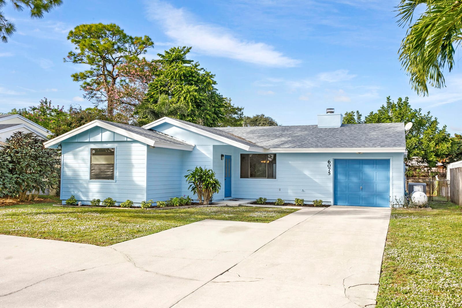 6075 Wolfe Street, Jupiter, FL 33458