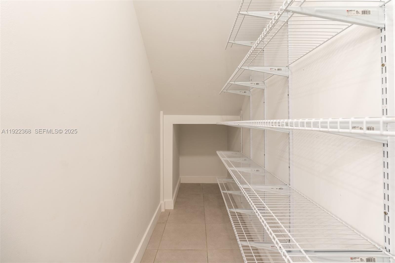15824 NW 91st Court, Miami Lakes, FL 33018 photo 11