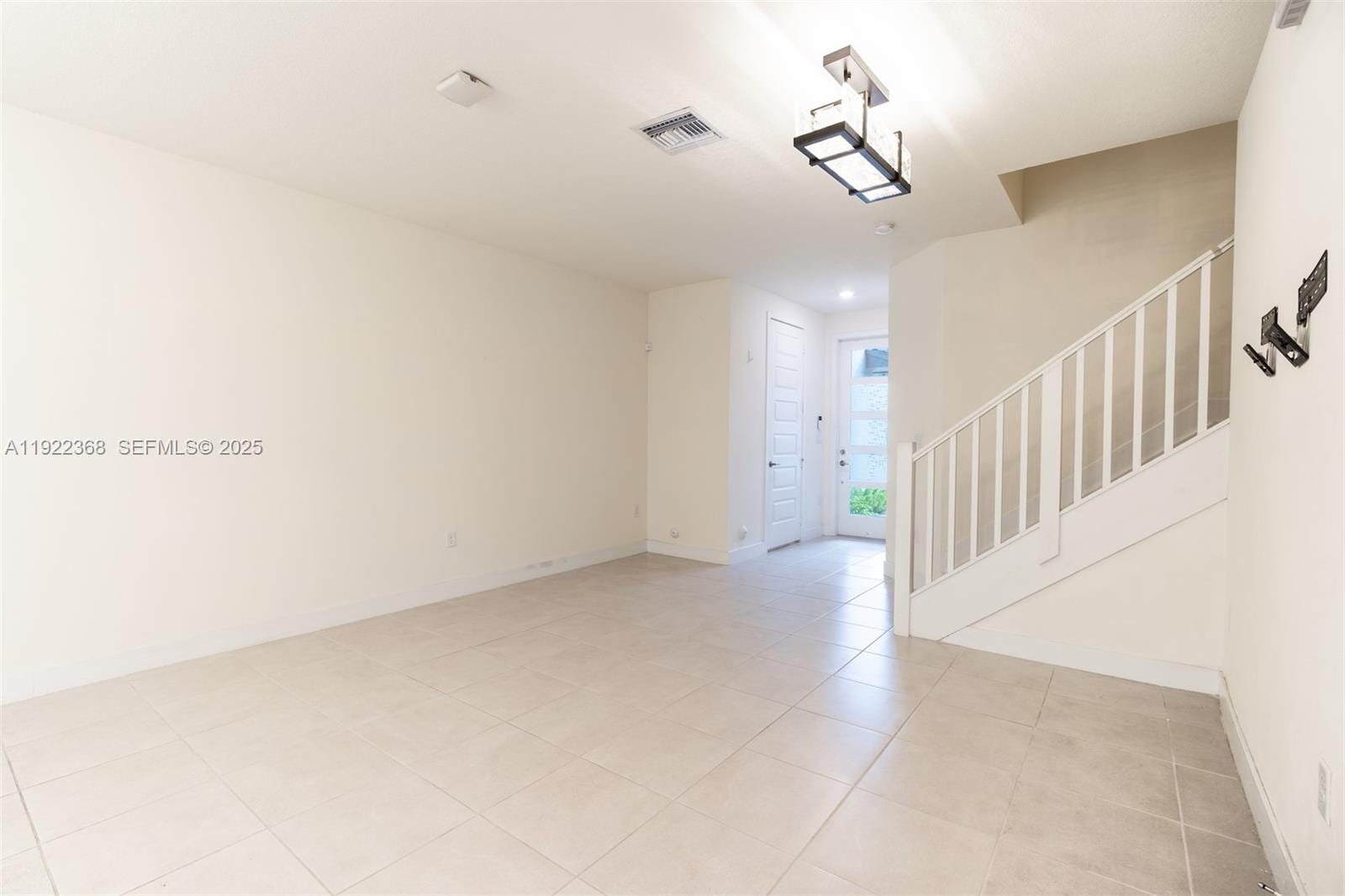 15824 NW 91st Court, Miami Lakes, FL 33018 photo 12